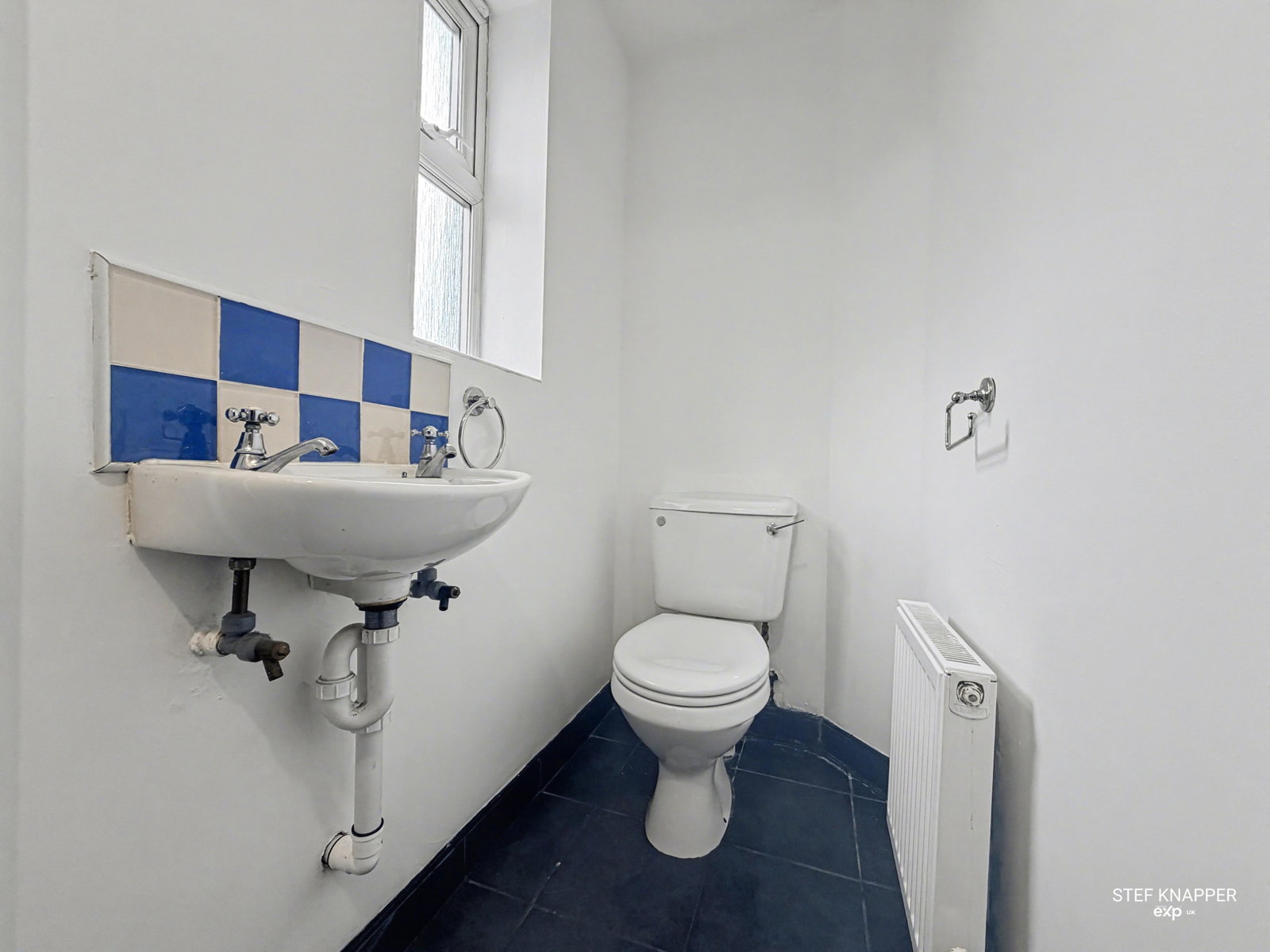 Semi Detached House in Stoke-on-trent