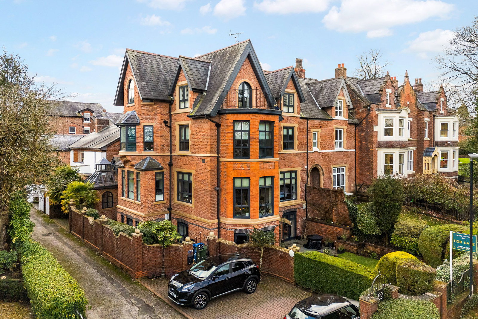 Flat in Altrincham
