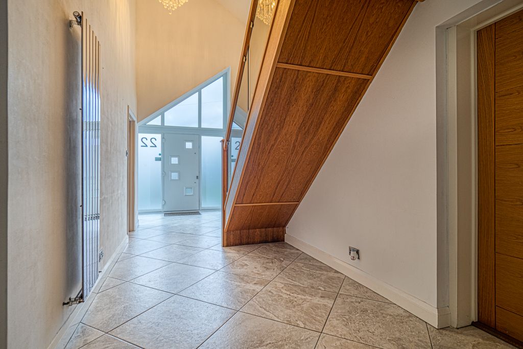 Detached House in Nottingham