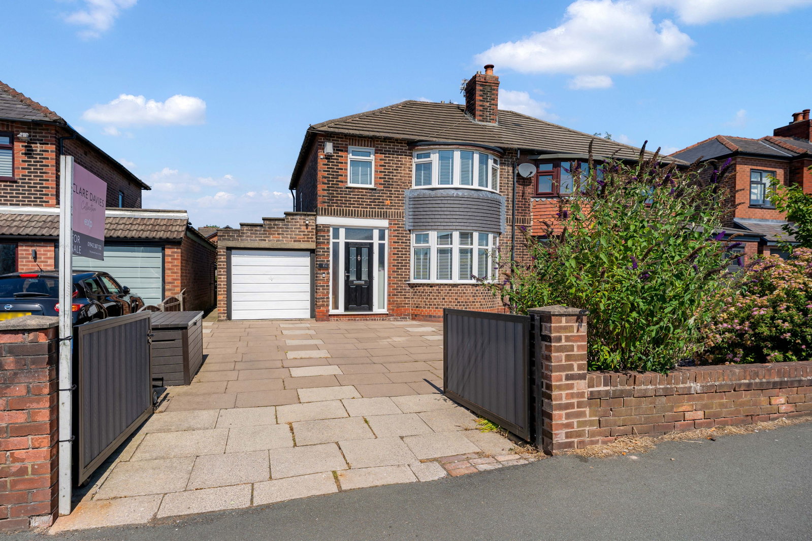 Semi Detached House in Manchester