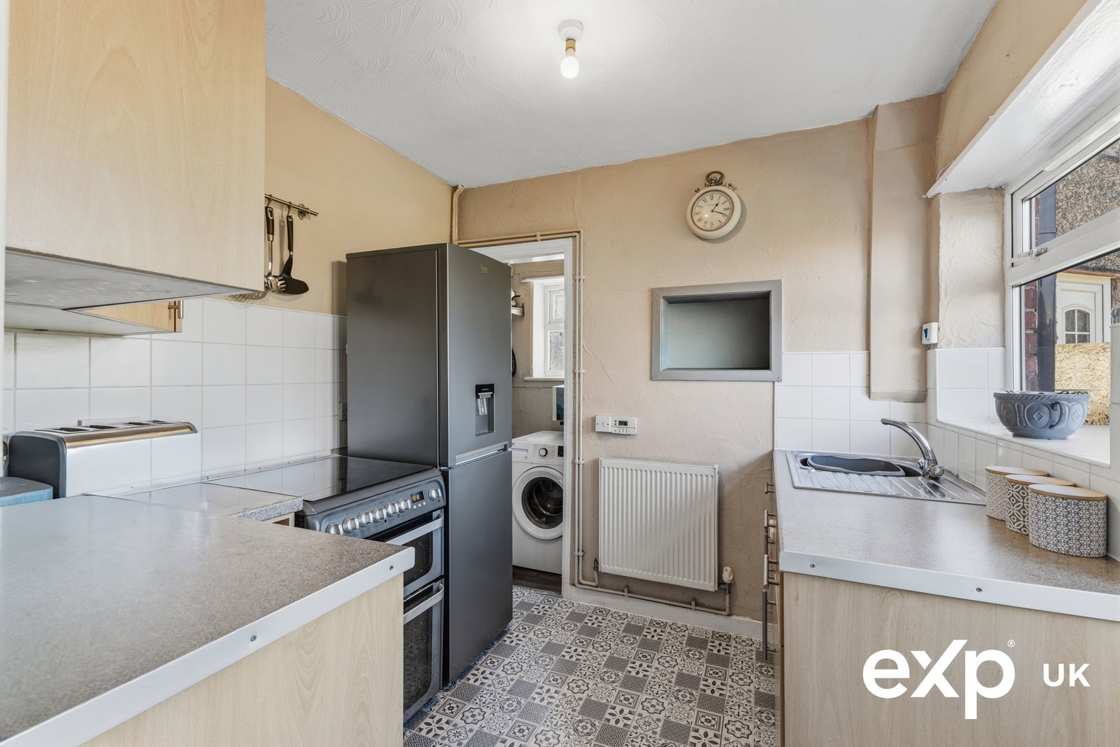 Semi Detached House in Mansfield