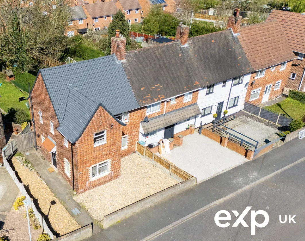 Semi Detached House in Mansfield