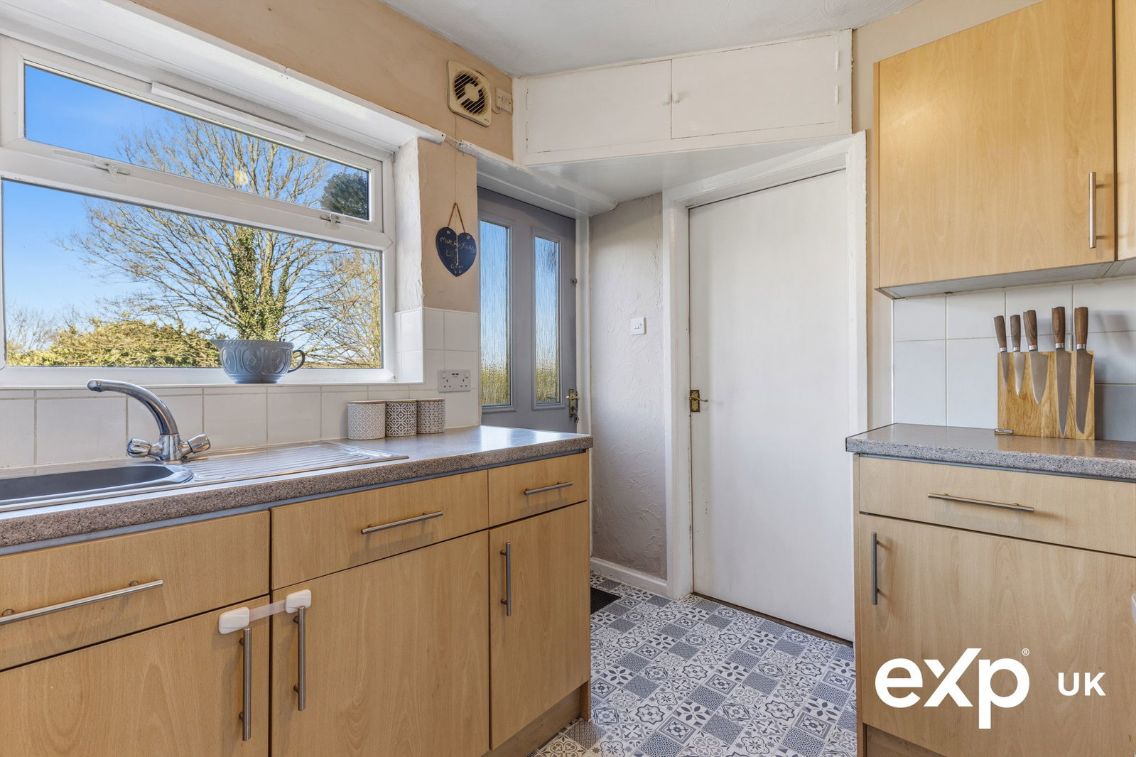 Semi Detached House in Mansfield