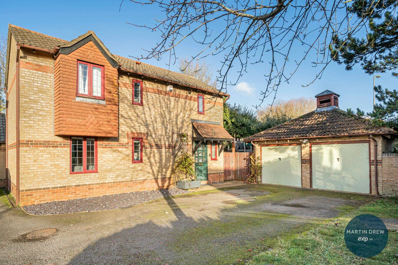 Detached House in Bicester