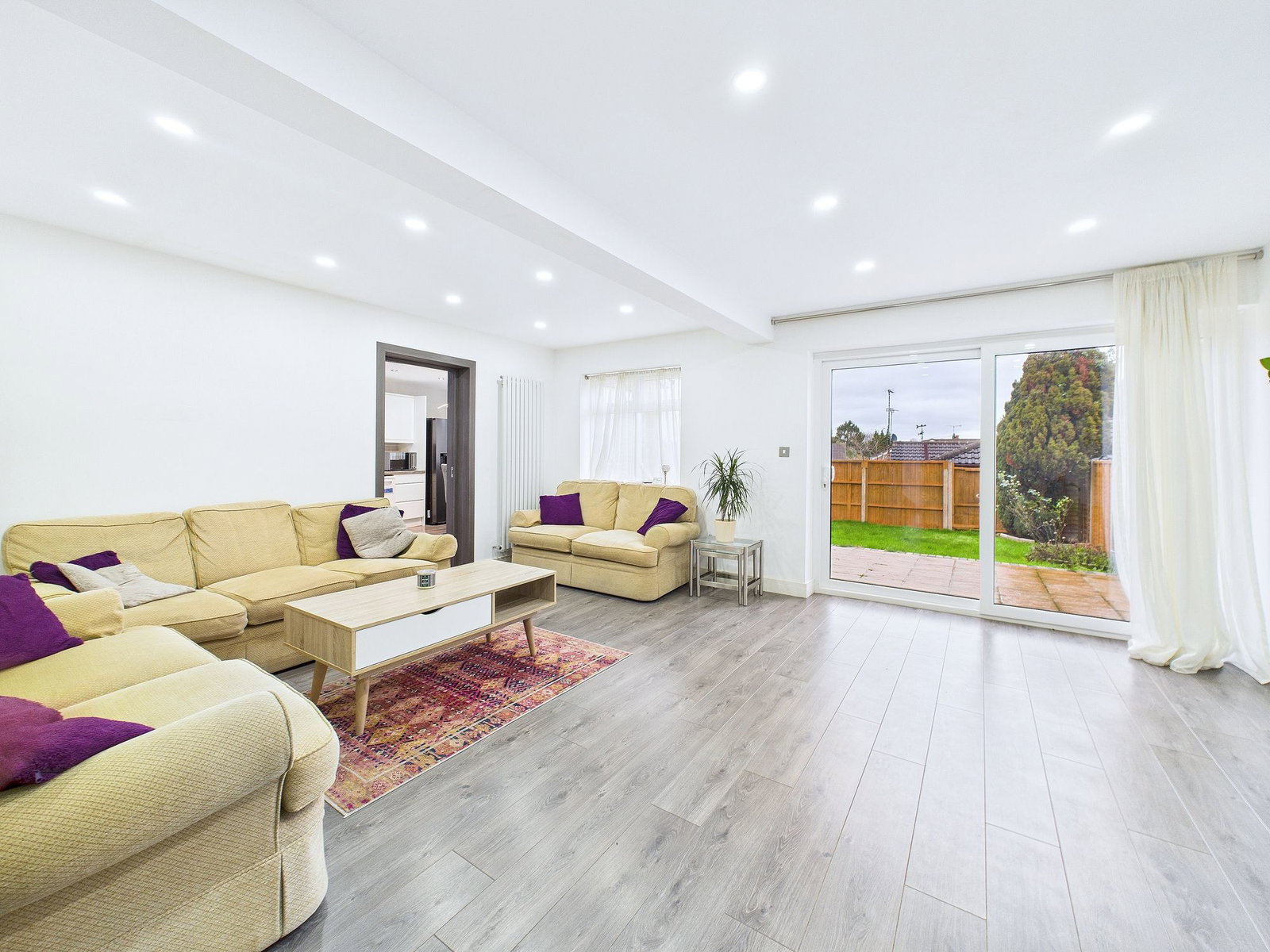 Semi Detached House in Leicester