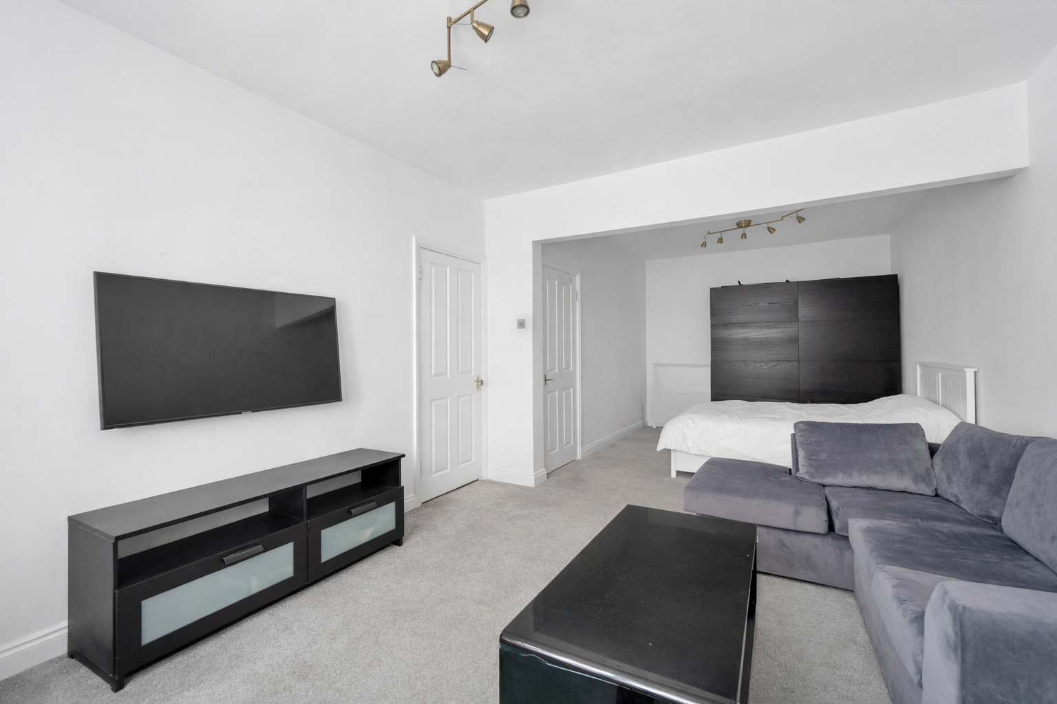 End Of Terrace House in Hounslow