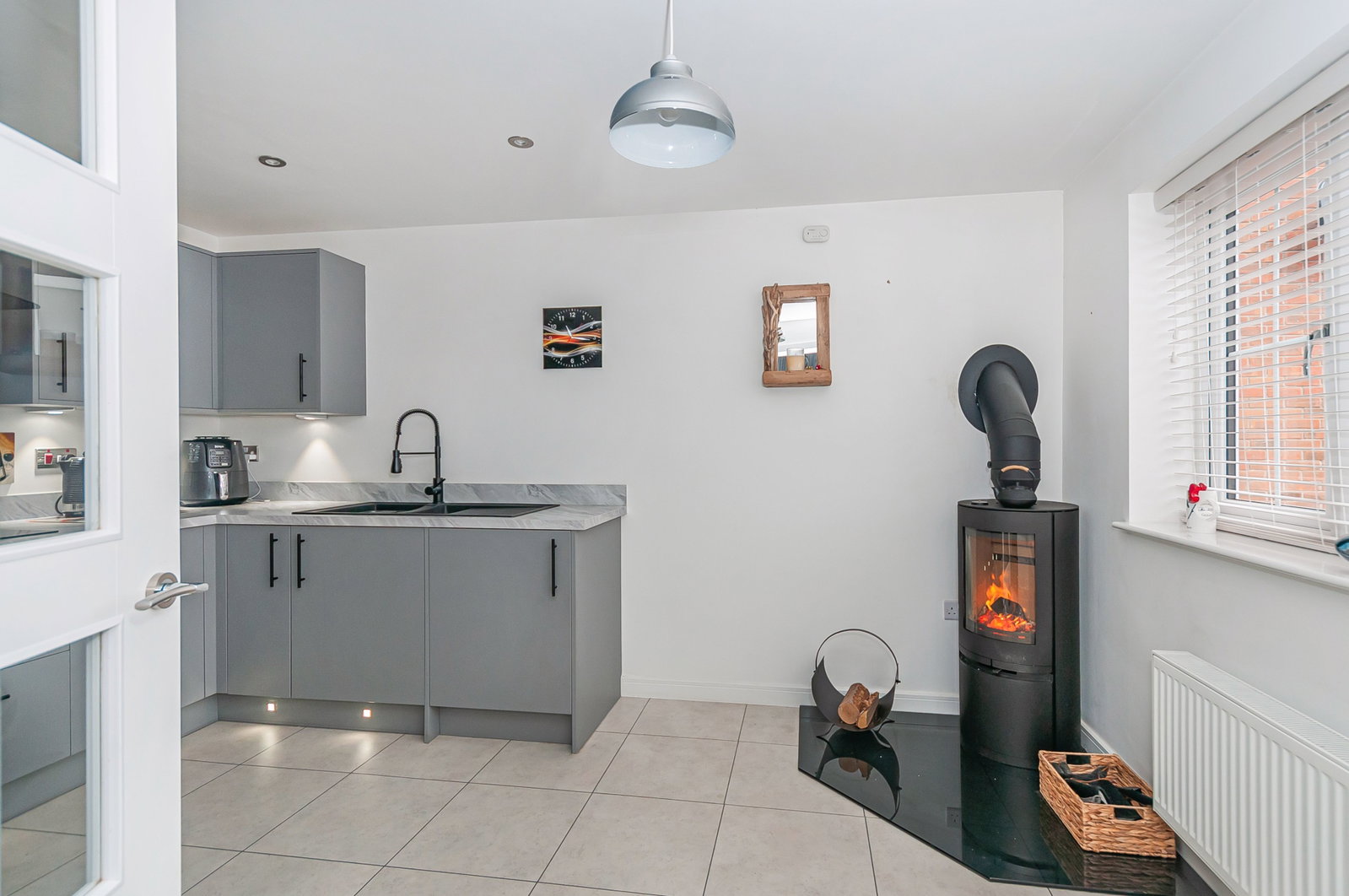 Semi Detached House in Hull