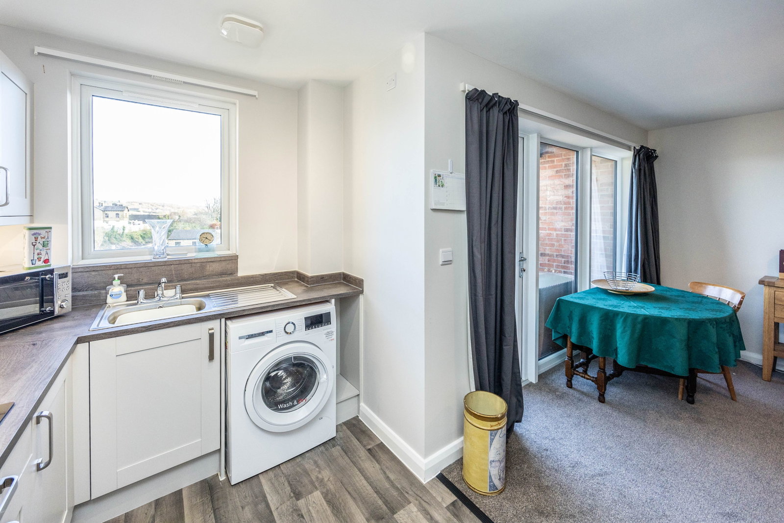 Apartment in Rastrick