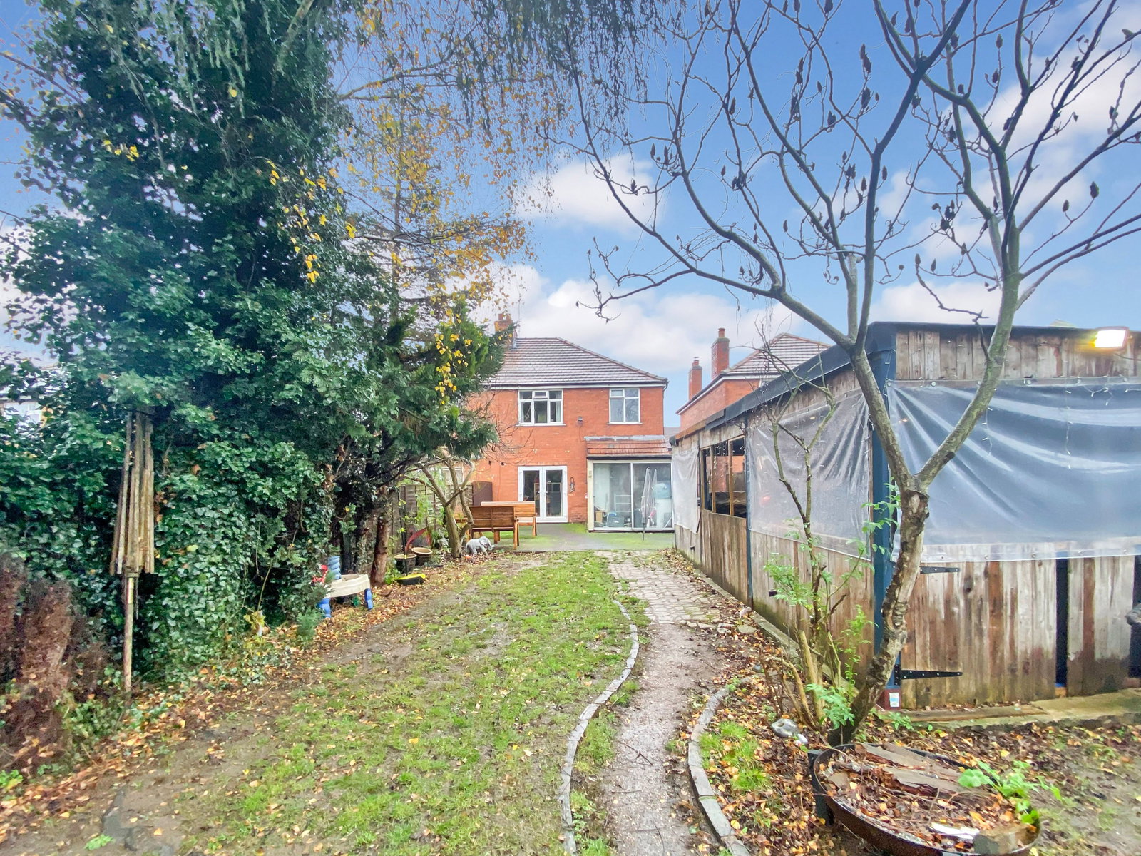 Semi Detached House in Grantham