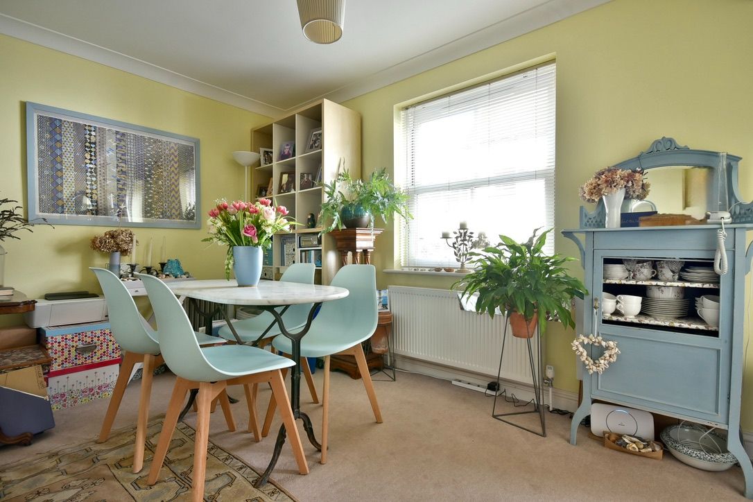 Terraced House in Hythe