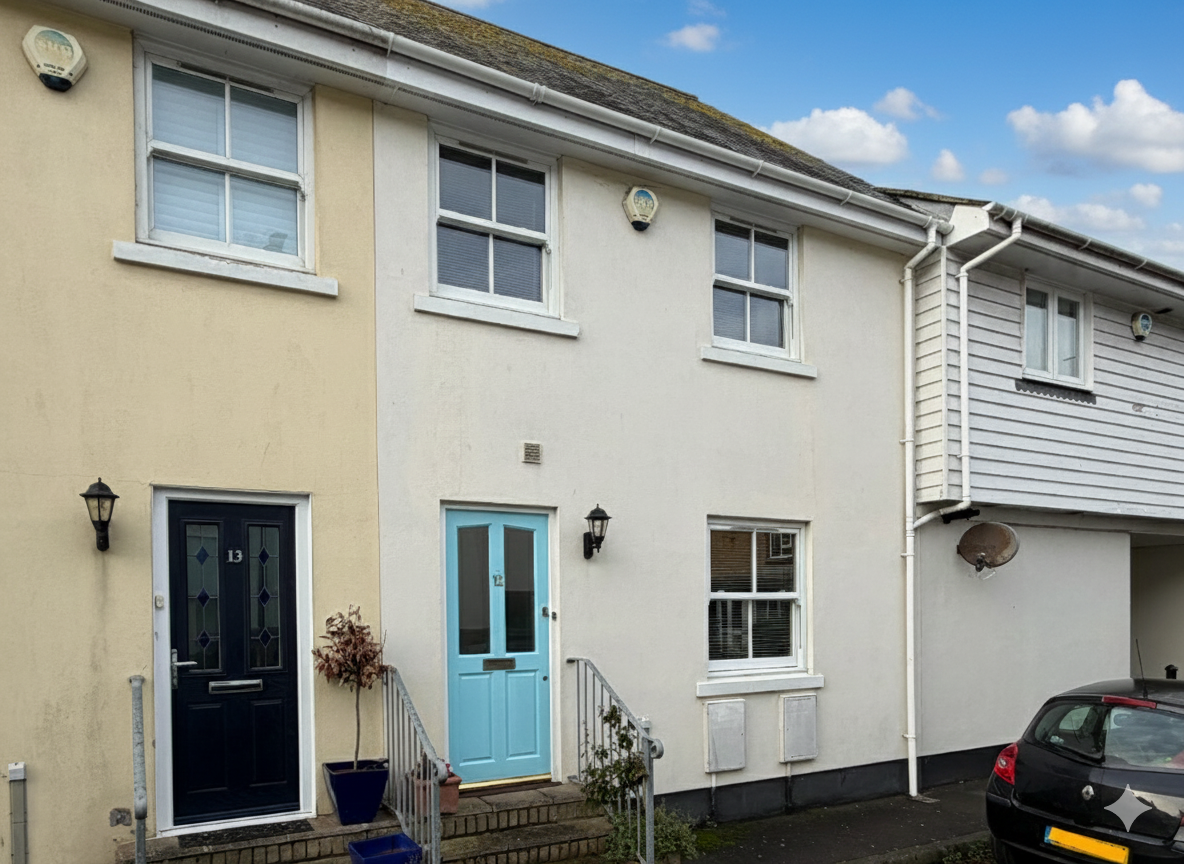 Terraced House in Hythe
