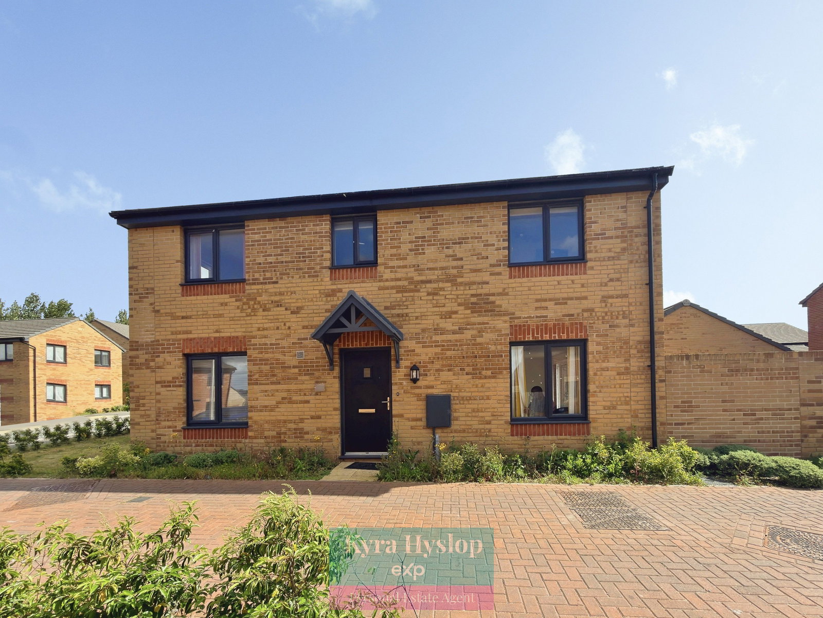 Detached House in Exeter