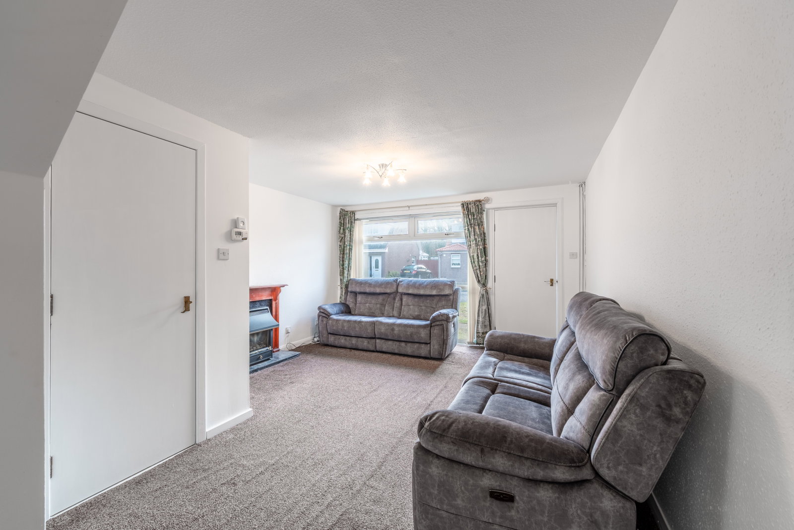 Semi Detached House in Dunfermline