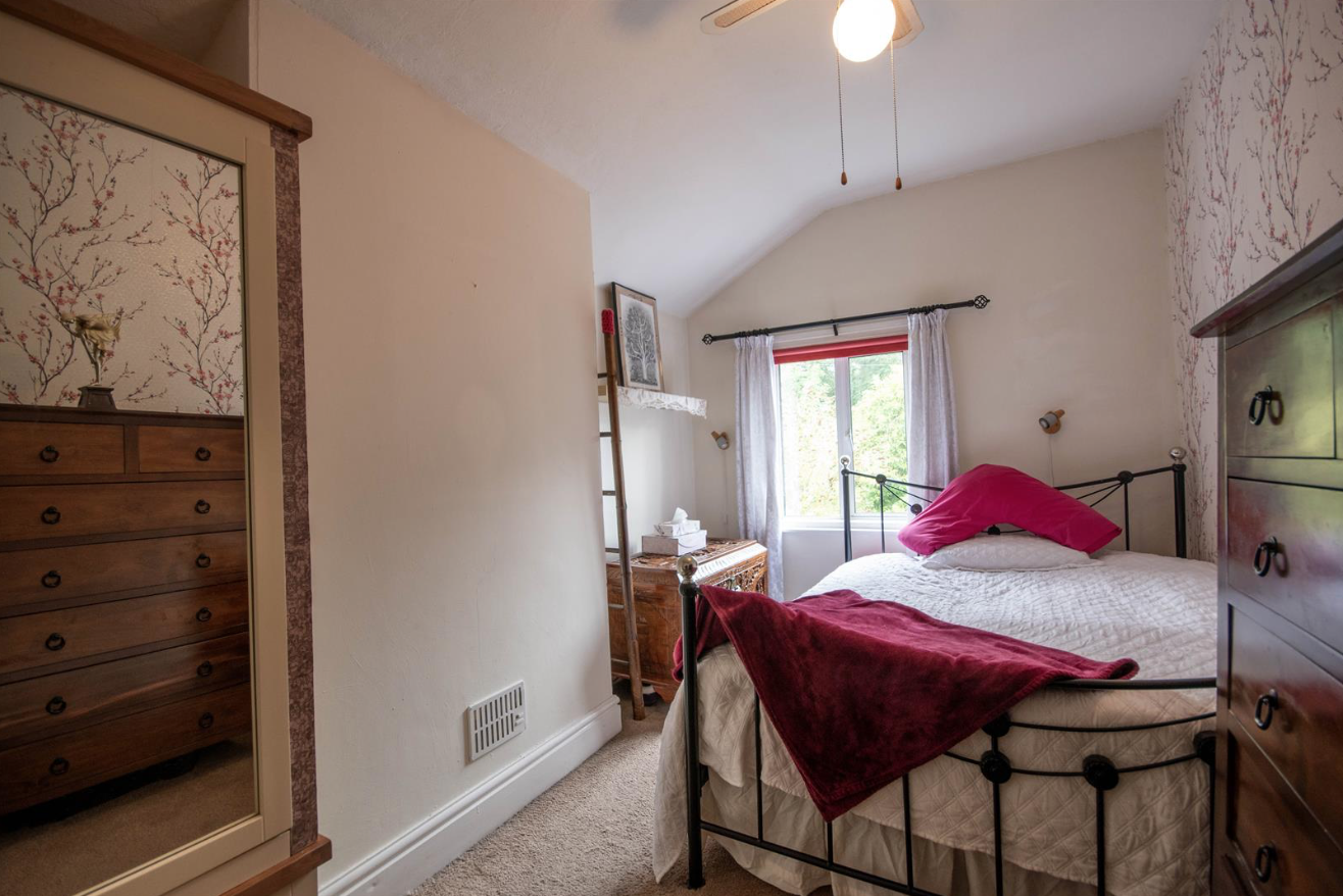Semi Detached House in Wrexham