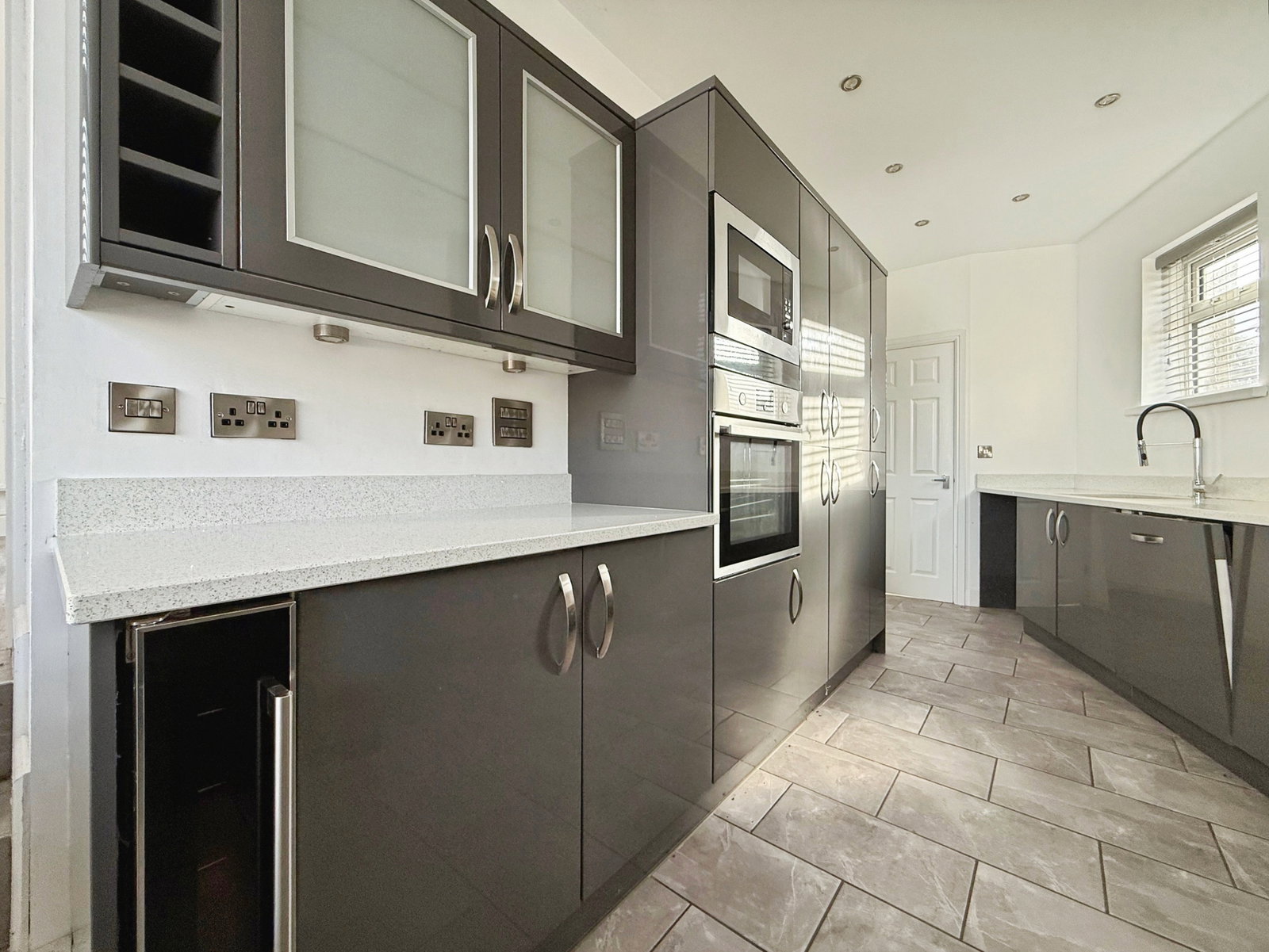 End Of Terrace House in Ammanford