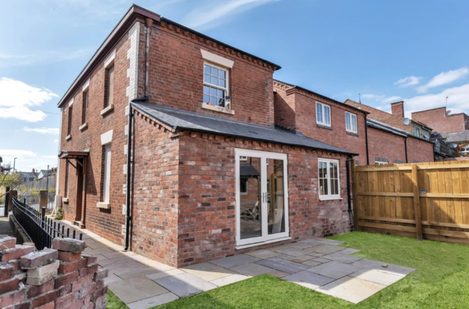 End Of Terrace House in Oswestry