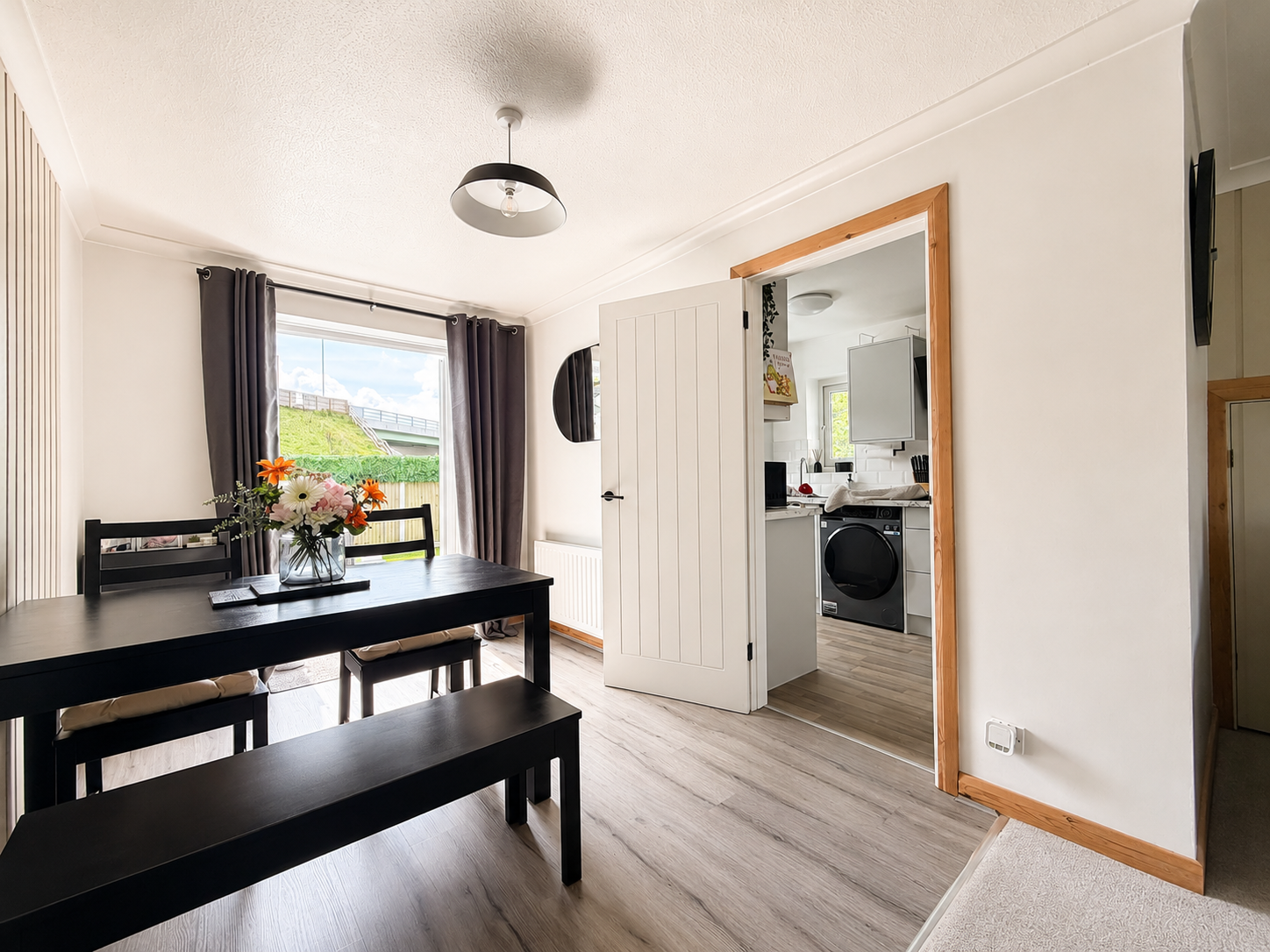 Semi Detached House in Whitfield
