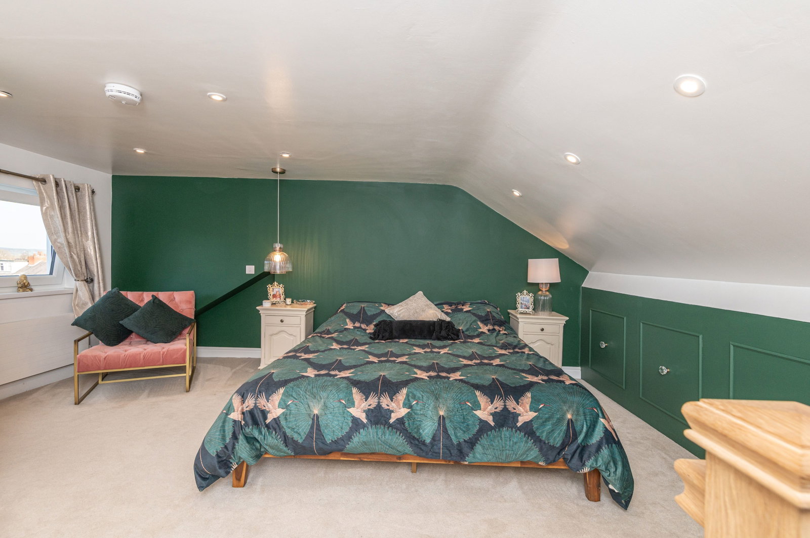 Detached House for sale in Castleford, Churchfield Lane, Castleford, WF10 4BP, 2035 m²