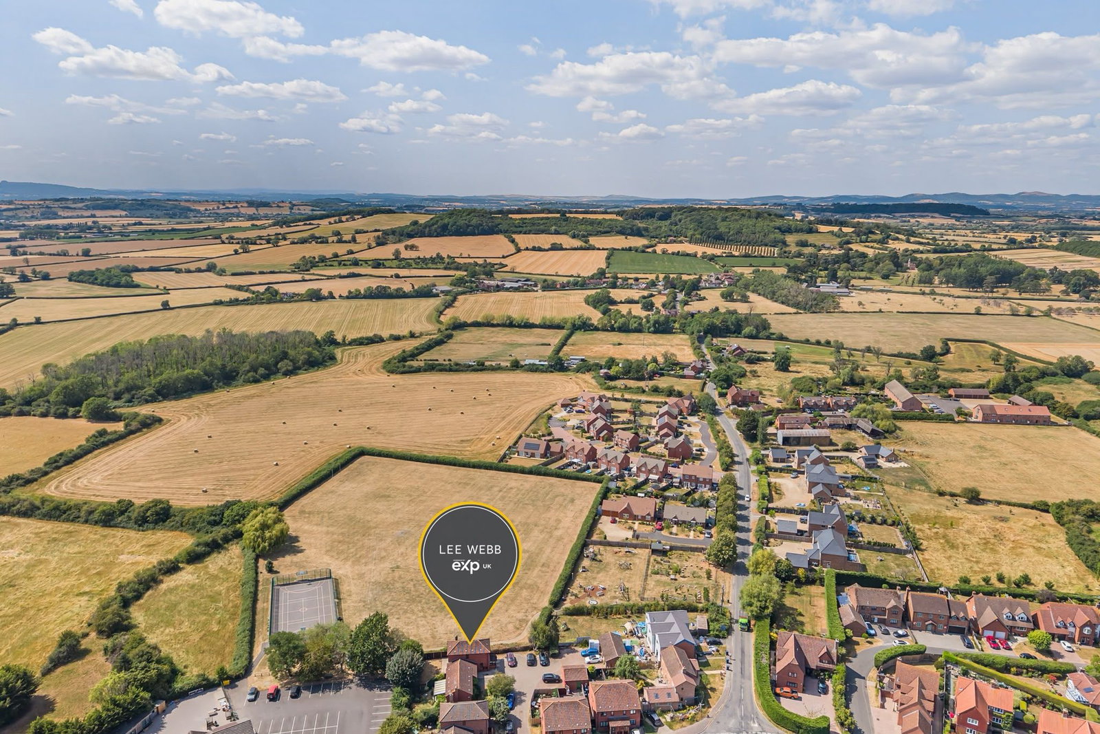 Detached House in Gloucester