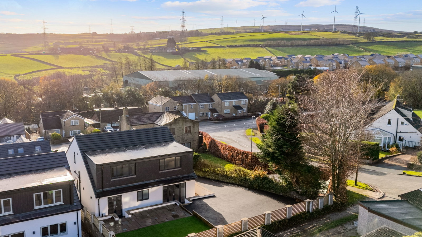 Detached House in Bradford