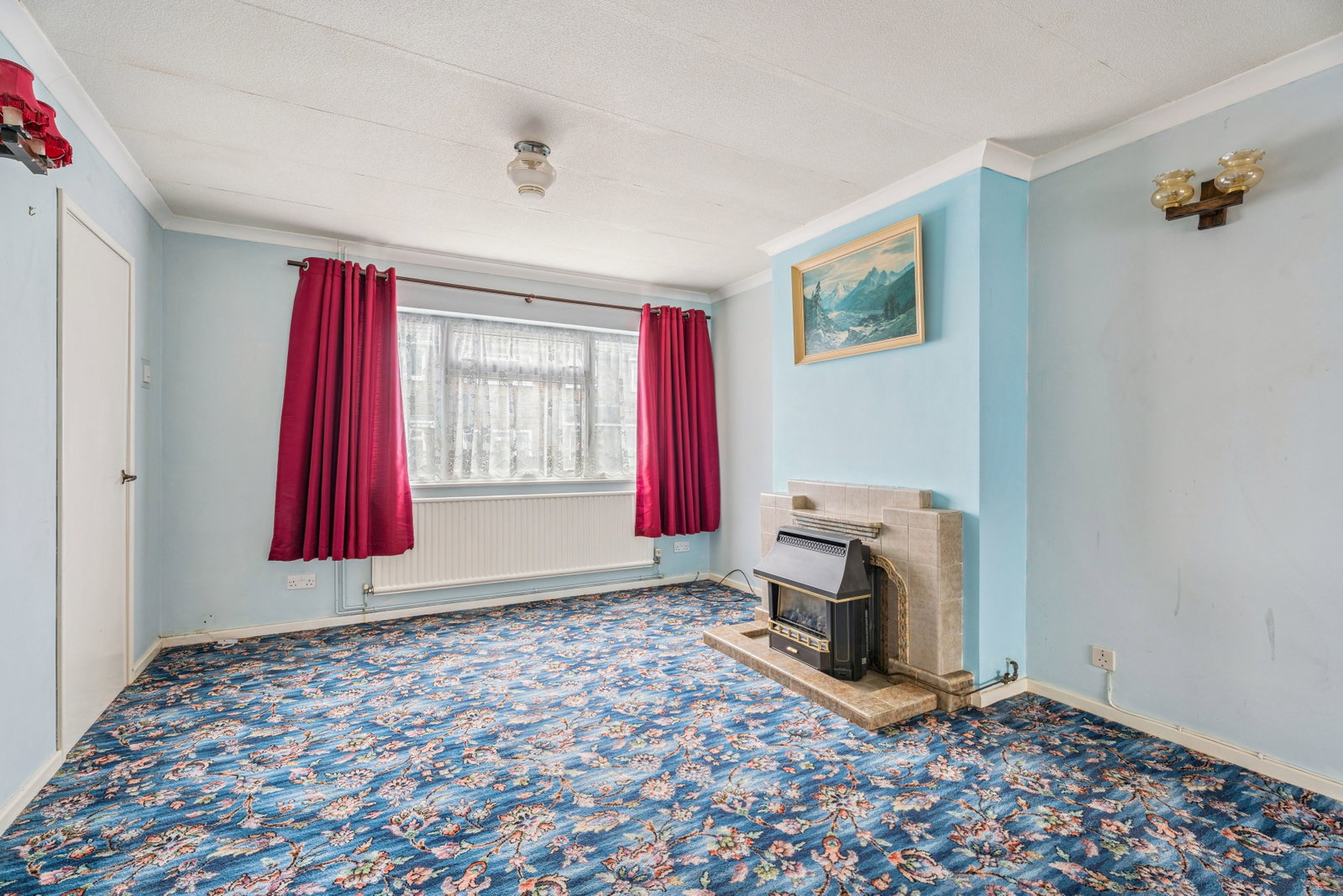 Semi Detached House in Dunstable