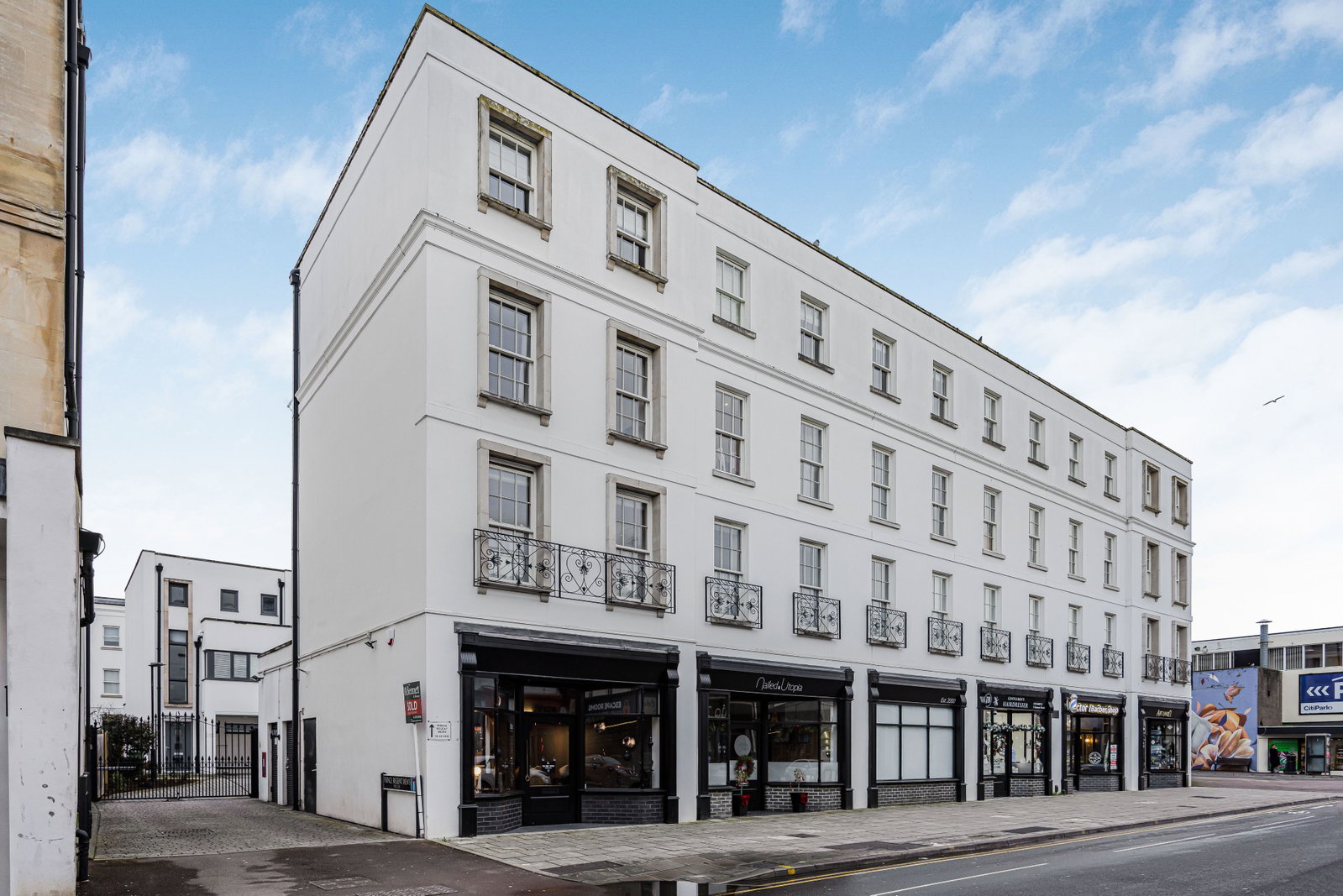Apartment in Cheltenham