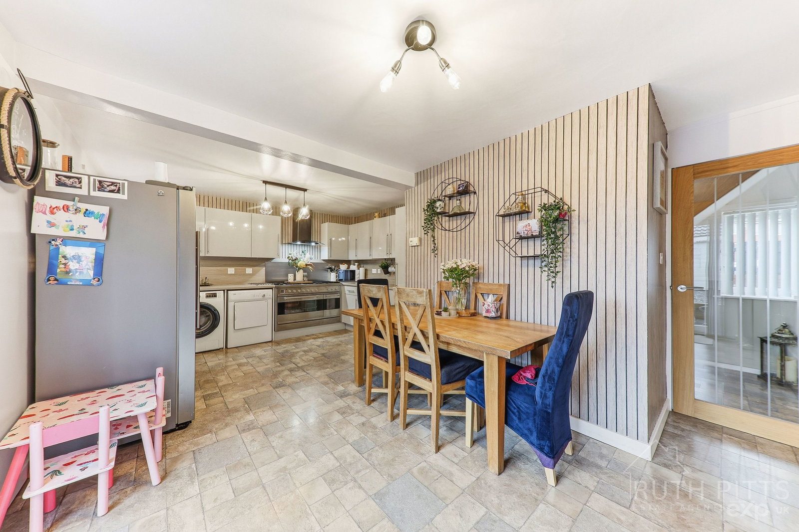 Semi Detached House in Pontefract
