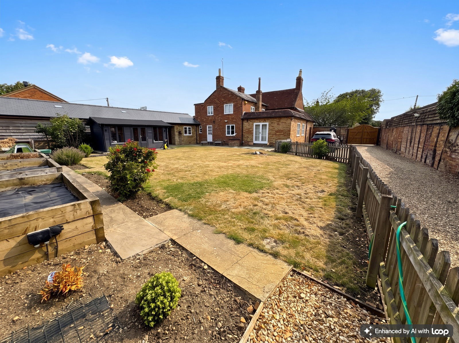 Detached House in Milton Keynes