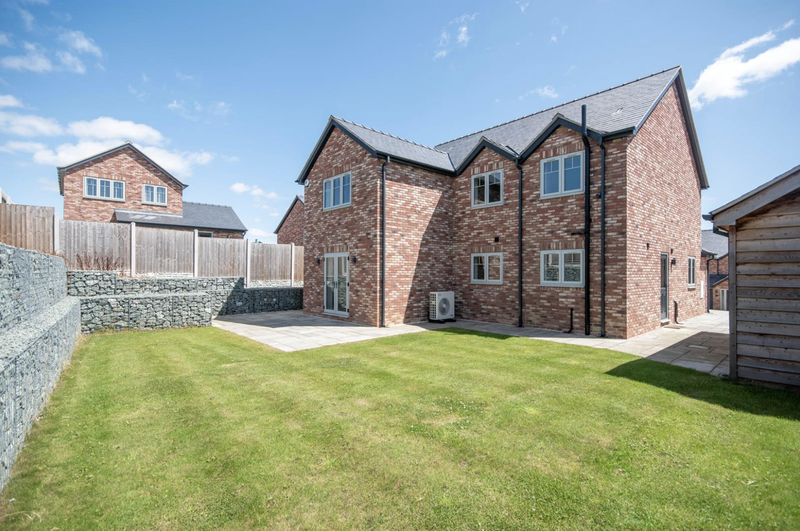 Detached House in Llansantffraidd-YM-Mechain