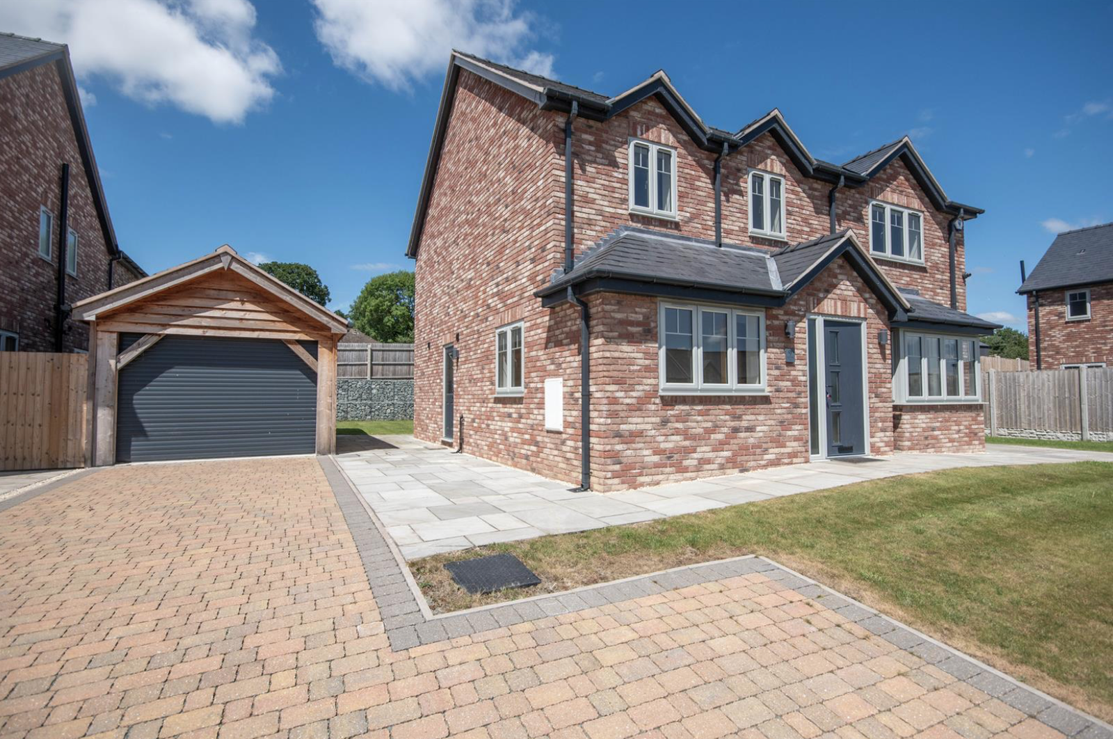Detached House in Llansantffraidd-YM-Mechain