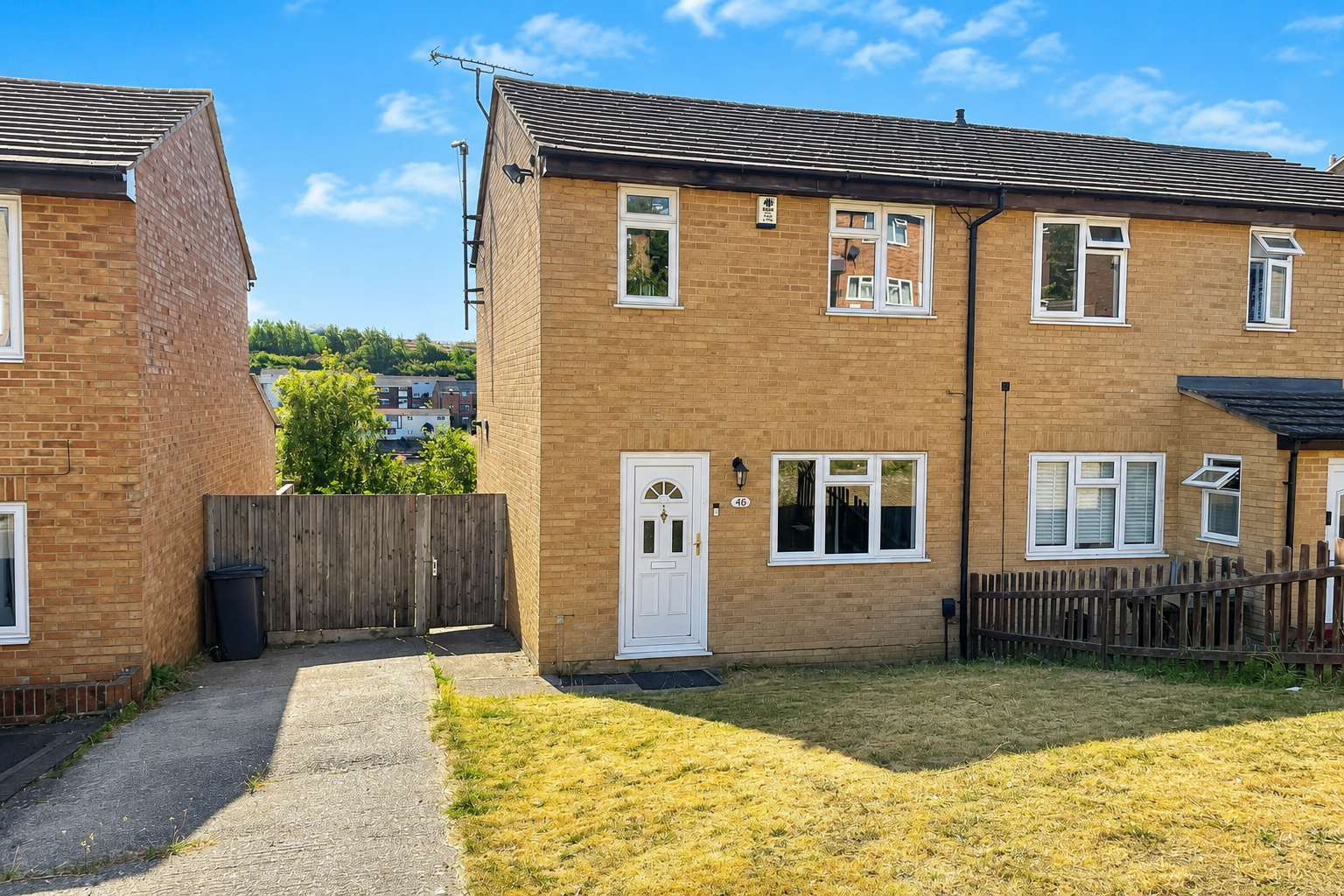 Semi Detached House in Chatham