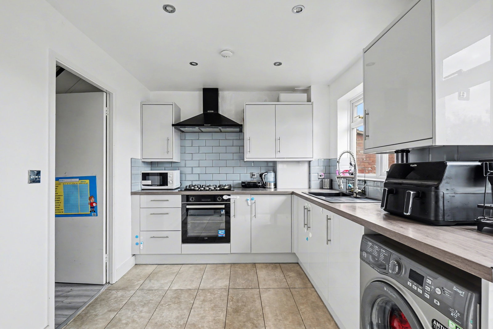 Semi Detached House in Chatham