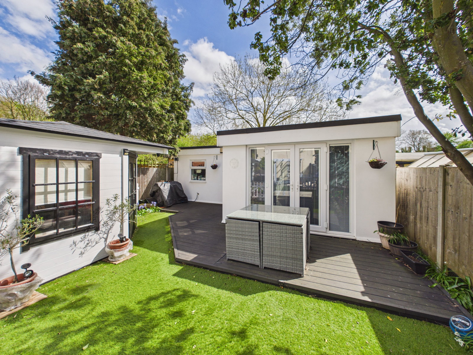 Detached House in Rochester
