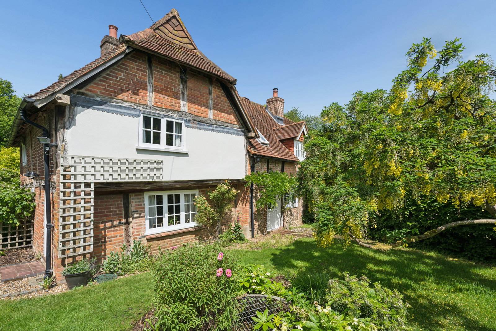 Semi Detached House in Chesham