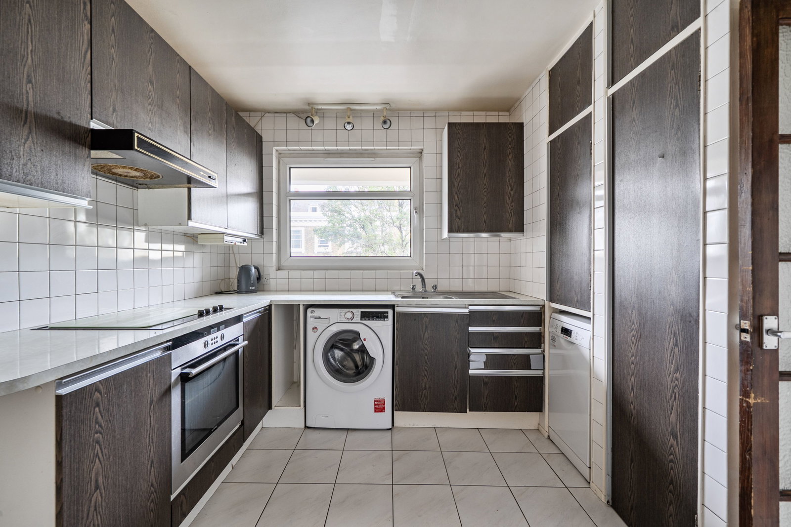 Flat for sale in London, Victoria, London, SW1V, 863 m²
