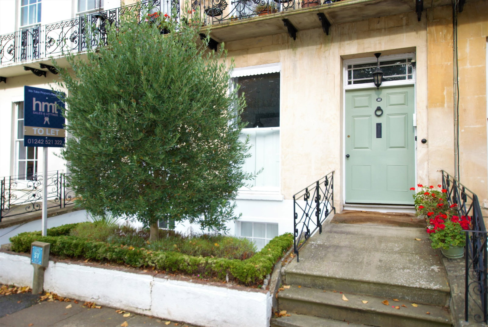 Apartment in Cheltenham