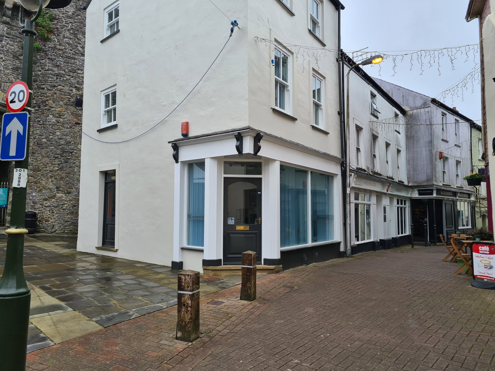Commercial Office in Carmarthen