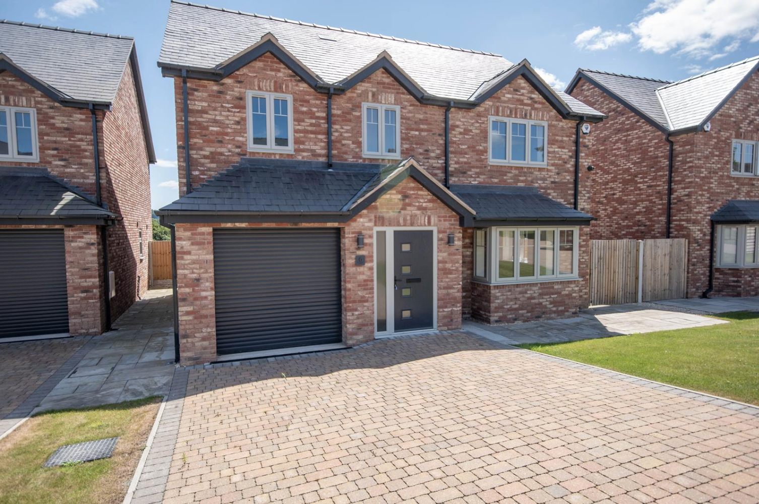 Detached House in Llansantffraid YM Mechain