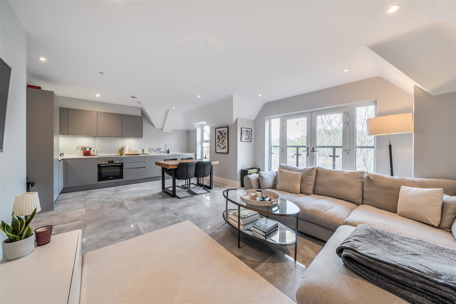 Flat in Bushey