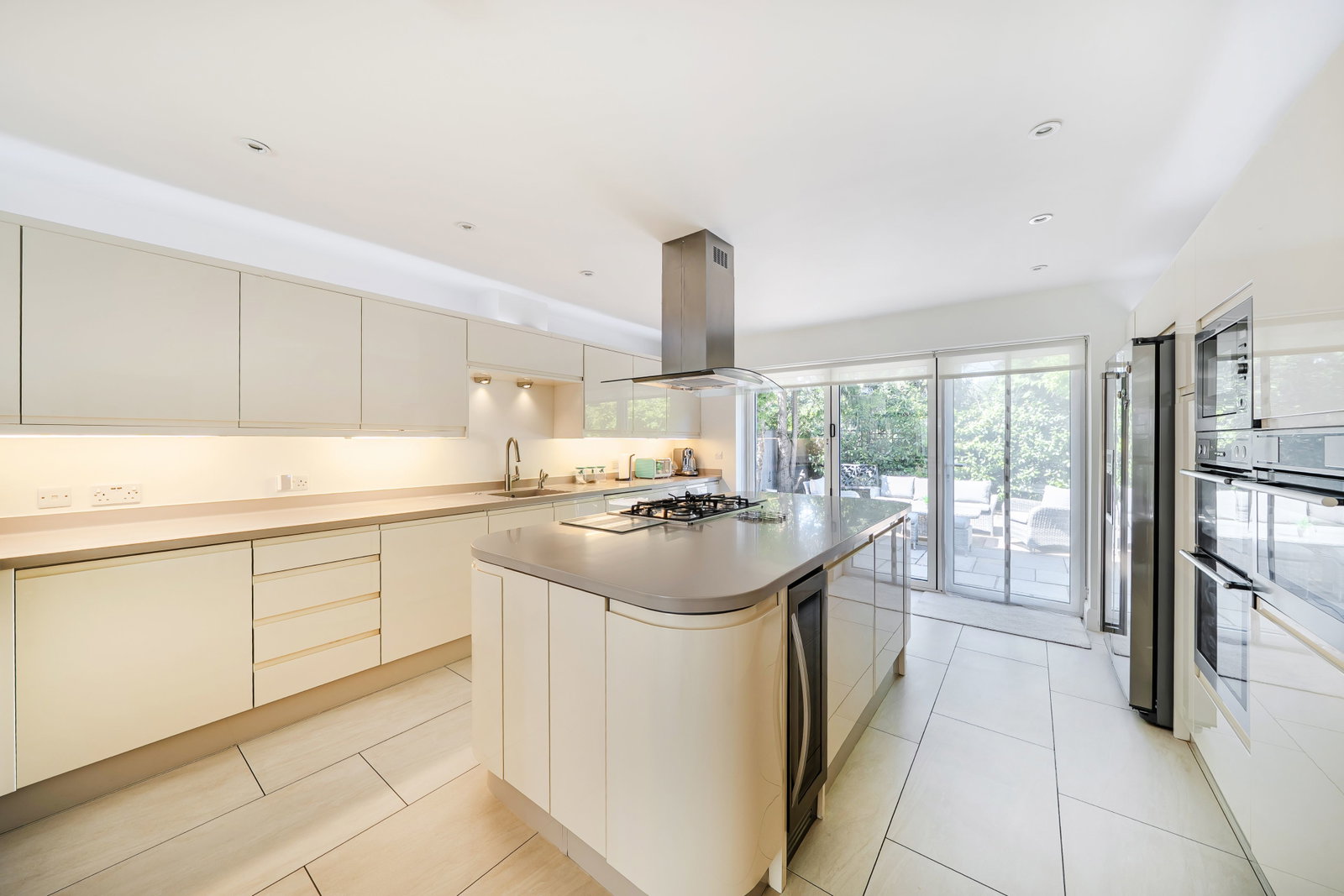 Detached House in Bushey