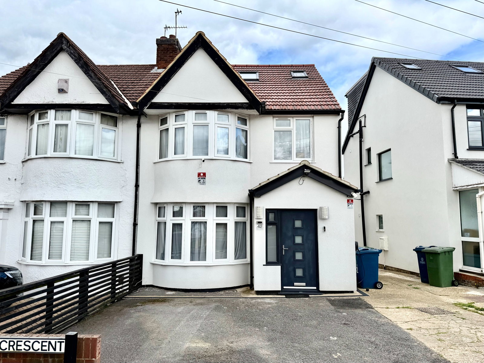Semi Detached House in Edgware