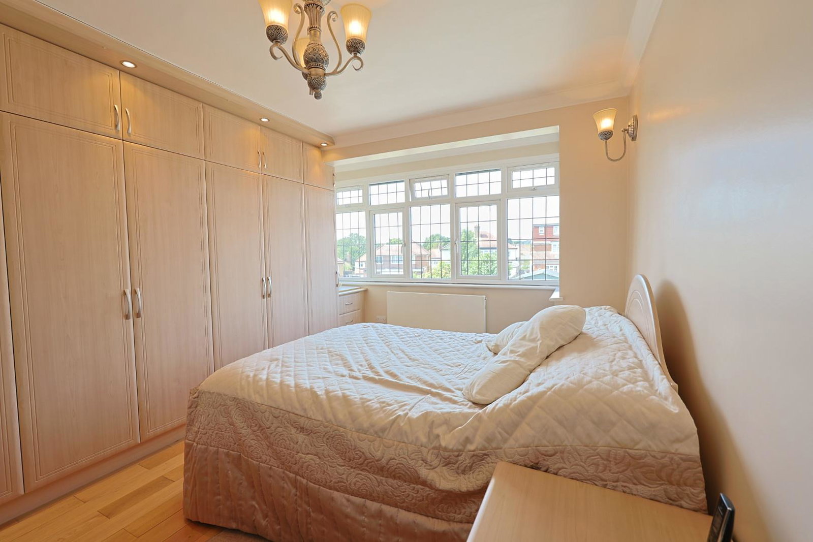 Semi Detached House in Edgware