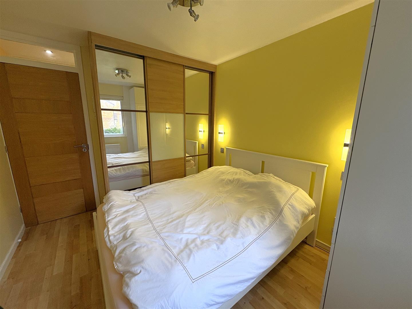 Flat in Edgware