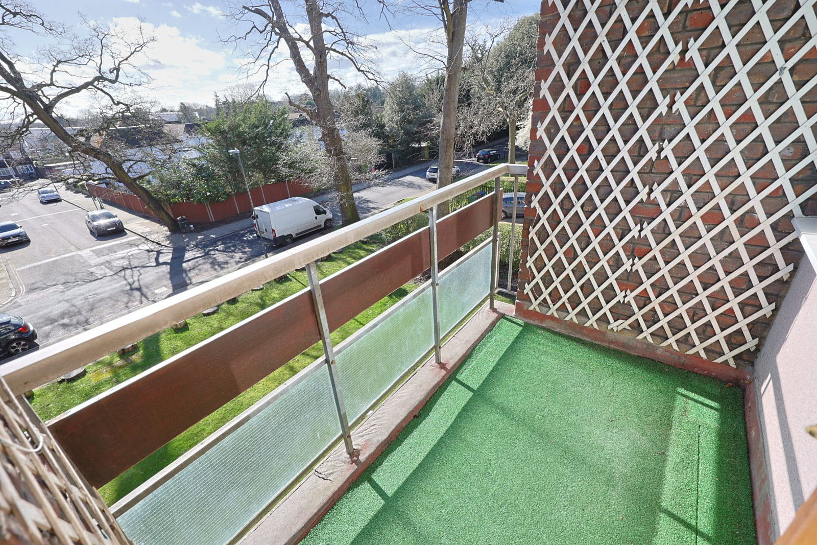 Apartment in Edgware