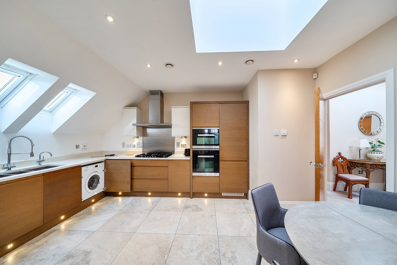 Flat in Bushey