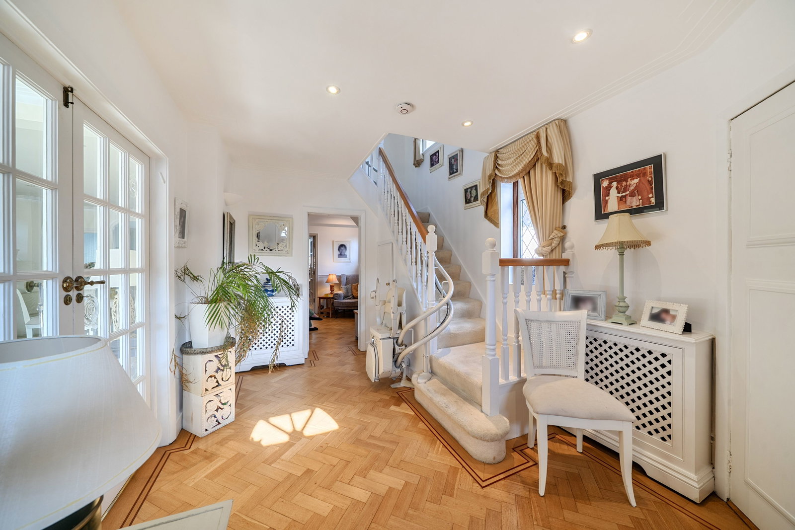 Detached House in Edgware