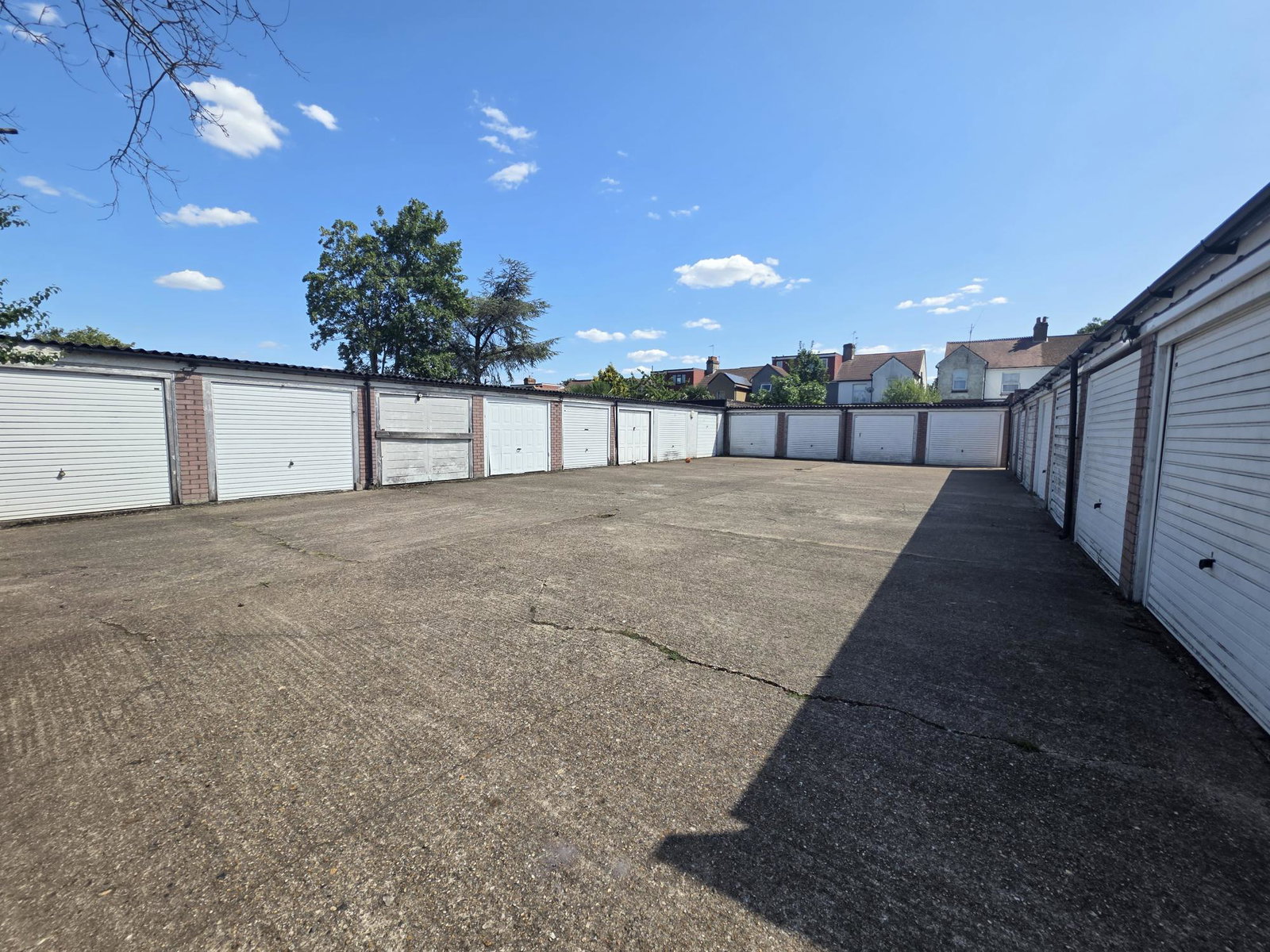 Apartment in Edgware 3