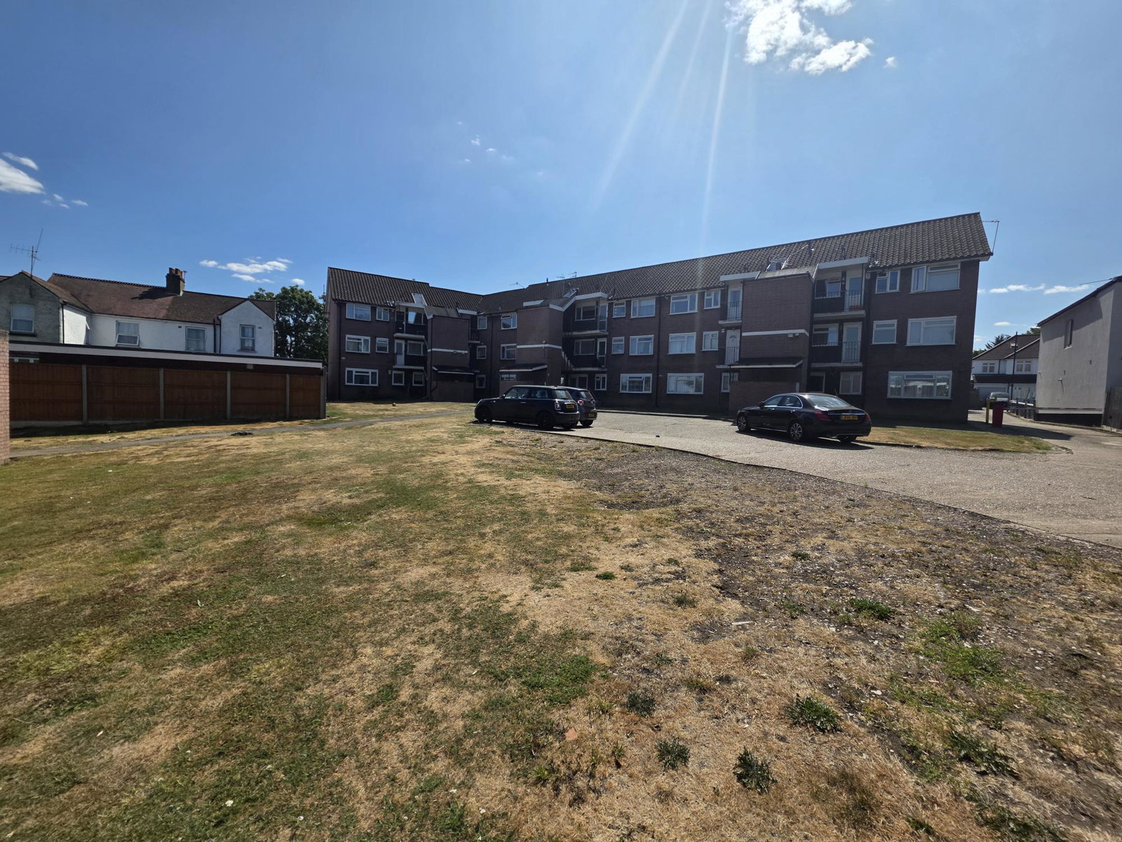 Apartment in Edgware 4