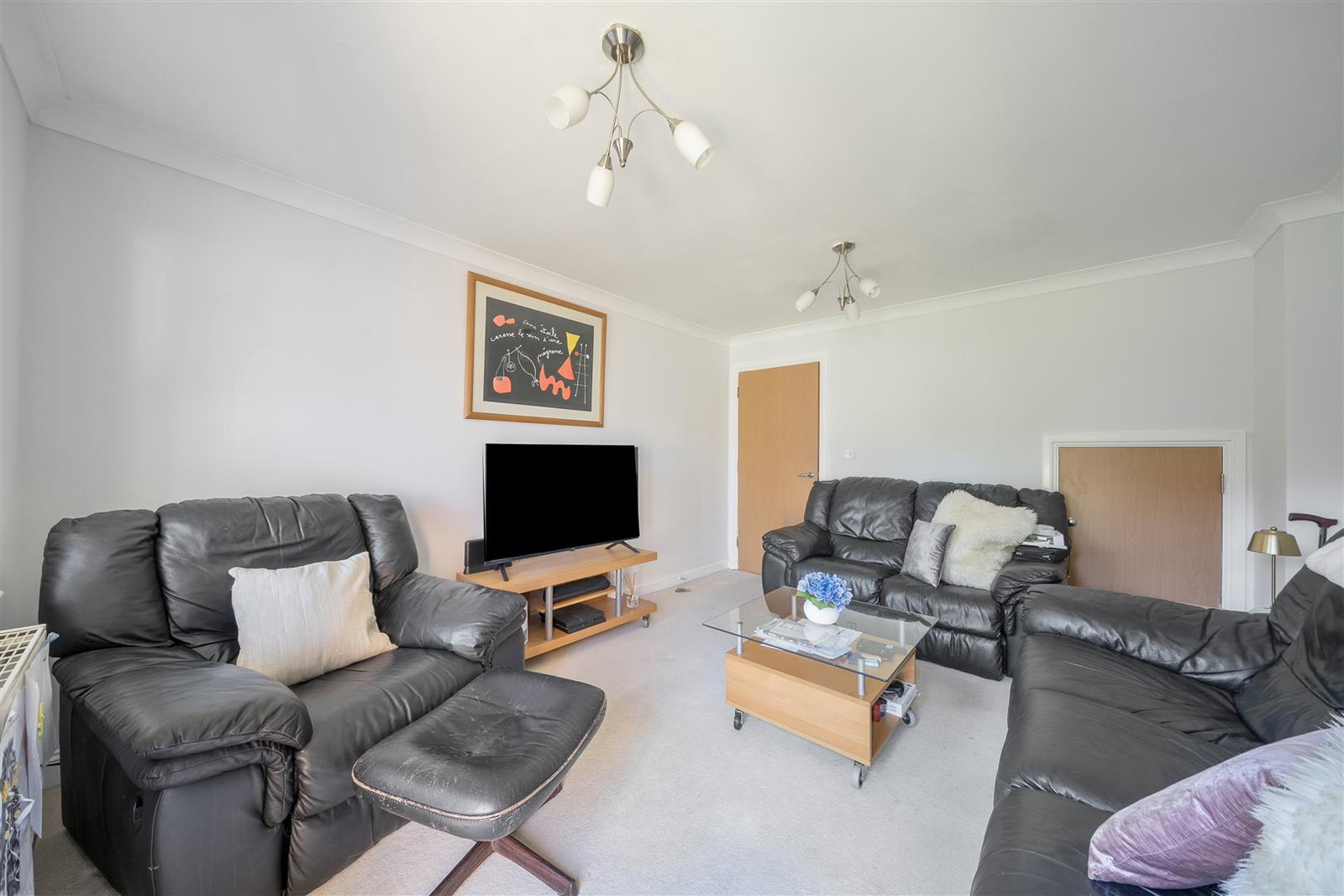 Terraced House in Bushey