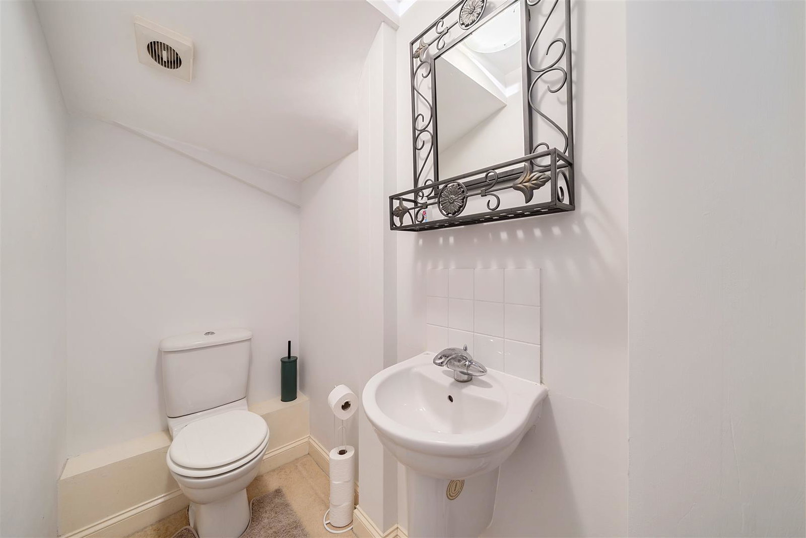 Terraced House in Bushey